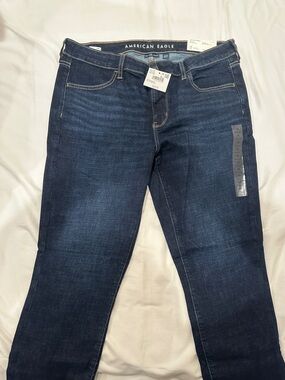 American Eagle Outfitters Women’s Dark Indigo Skinny Jeans